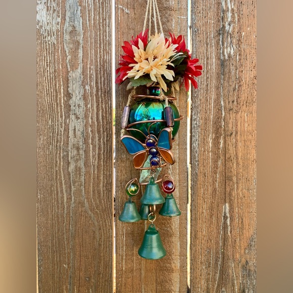 NEW! Rainbow Stained Glass Wind Chime Sun Catcher Butterfly Vase Mobile - Picture 5 of 13